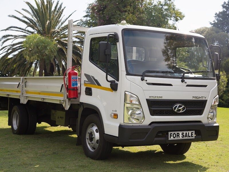 2024 Hyundai Mighty EX-8 AC FSH Balance of Factory Warrantee