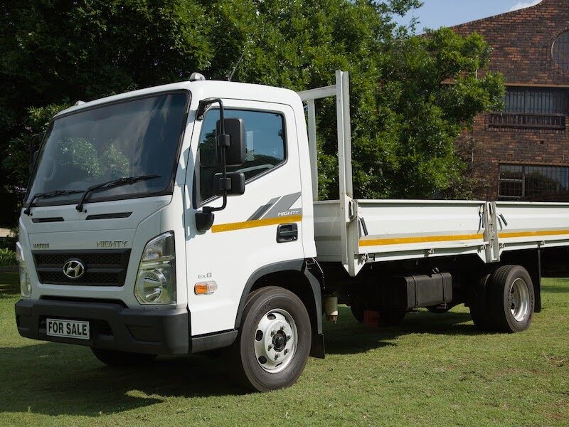 2024 Hyundai Mighty EX-8 AC FSH Balance of Factory Warrantee