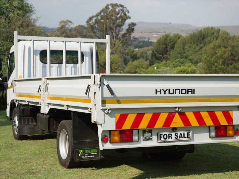 2024 Hyundai Mighty EX-8 AC FSH Balance of Factory Warrantee