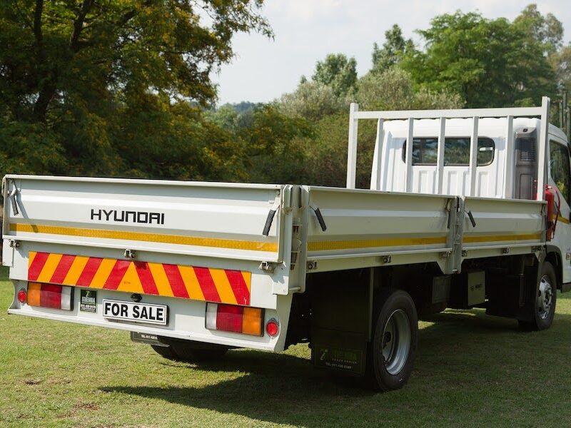 2024 Hyundai Mighty EX-8 AC FSH Balance of Factory Warrantee