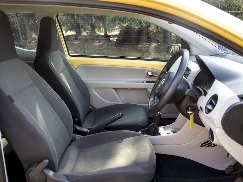VOLKSWAGEN UP 1.0 Move